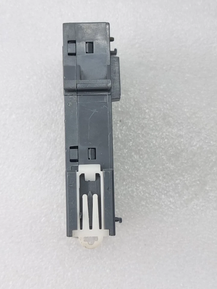 LS XBF-AD04A A/D CONVERTER 4 Channel ANALOG INPUT MODULE (Tested Working)